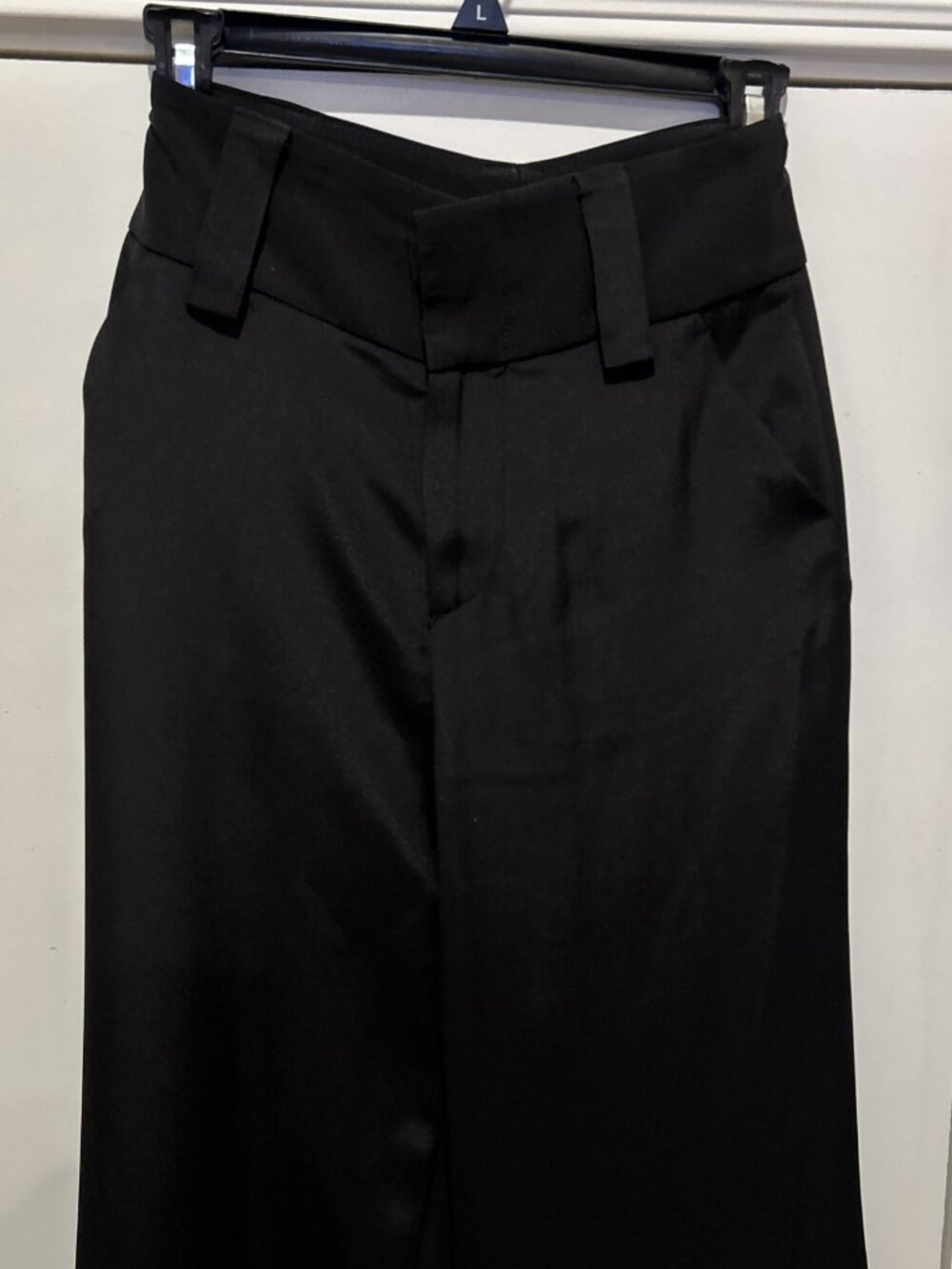 alice + olivia Women’s Silk Pant Suit Embroidered Jacket & Pants Sz 2 Black - Picture 11 of 16